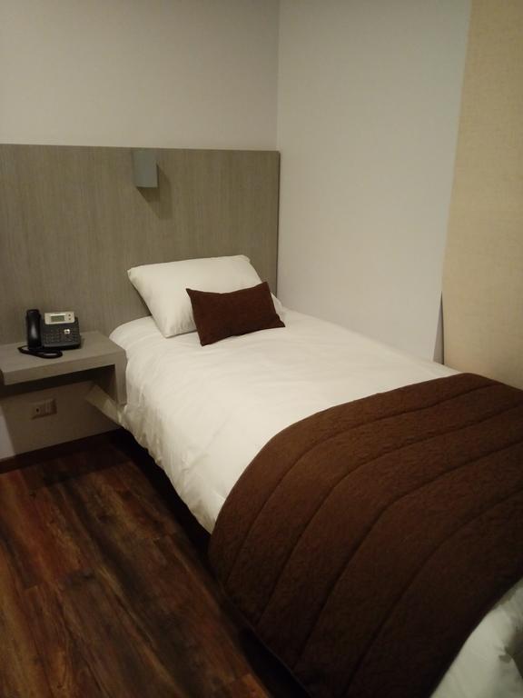 Hotel Elisa Cole Santiago Buitenkant foto